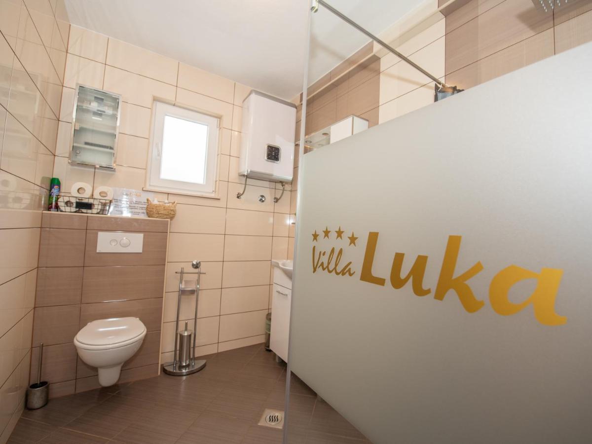 Holiday Home Near Trogir Kaštel Štafilić Exteriör bild