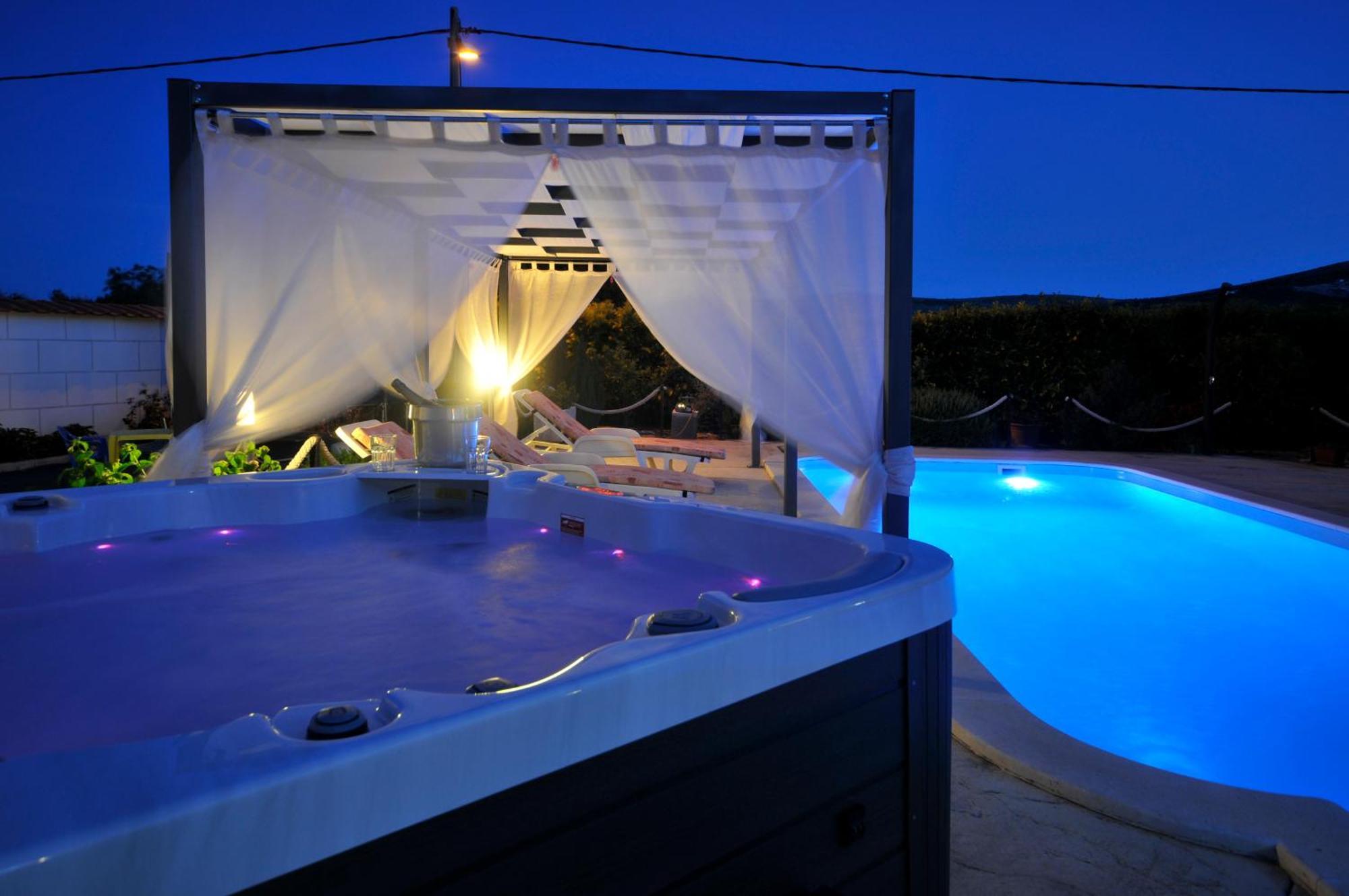 Holiday Home Near Trogir Kaštel Štafilić Exteriör bild